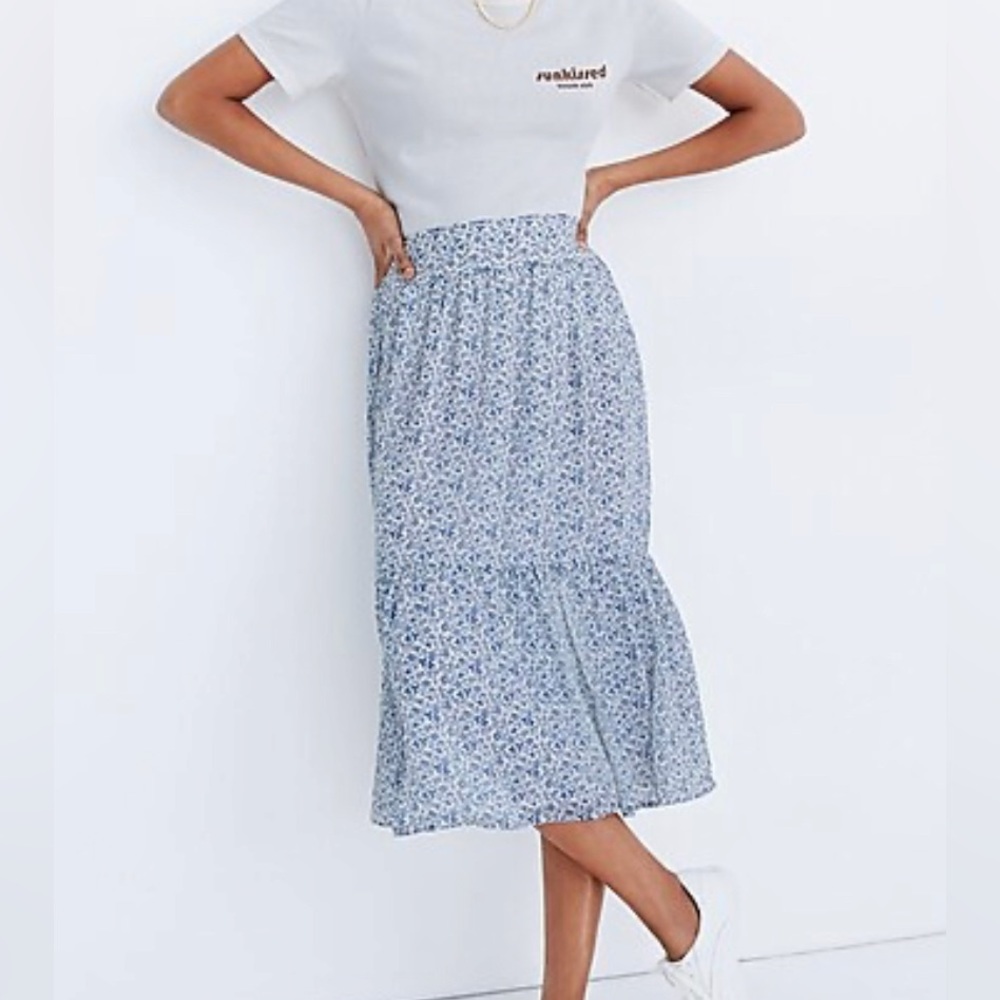 Madewell- Tiered Peasant Midi Skirt in Climbing Floral